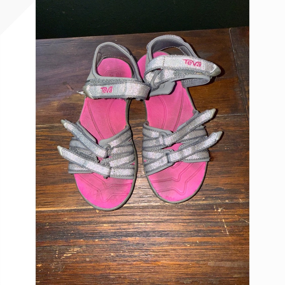 Teva Tirra girls 11 Gray Pink Strappy Sport Hiking Water Sandals Adjustable